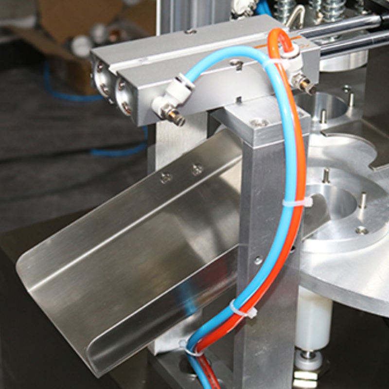 Küçük Yarı Otomatik Kahve Kaps - Coffee Equipment For Business incelemesi ve fiyatı
